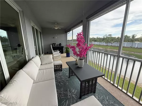 2543 Seychelles DR #607, Naples, FL 34112