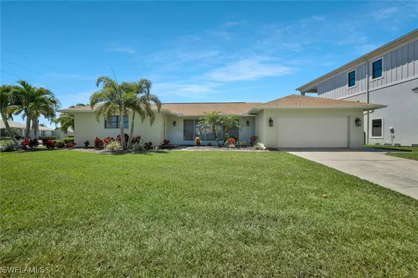 Marco Island, FL 34145,1200 Orange CT