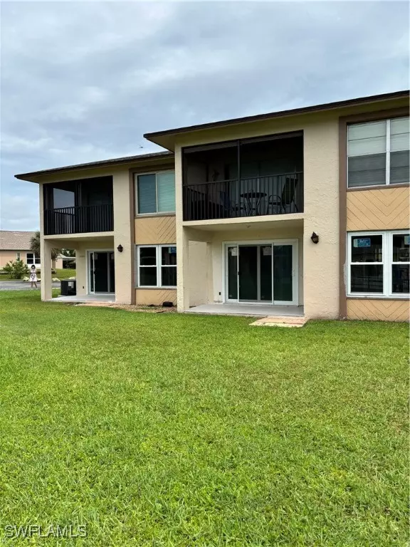 Fort Myers, FL 33908,16881 Davis RD #615