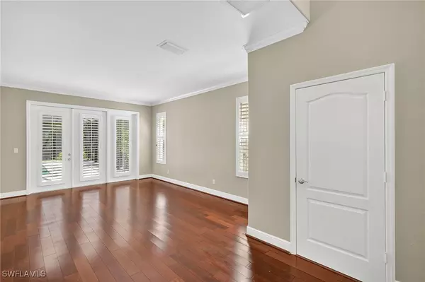 Estero, FL 33928,9896 Colonial WALK S