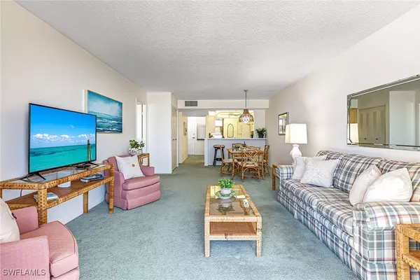 Marco Island, FL 34145,260 Seaview CT #905