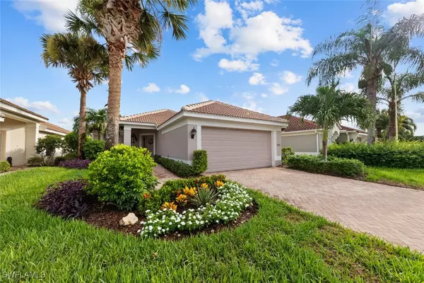 9534 Hemingway LN, Fort Myers, FL 33913
