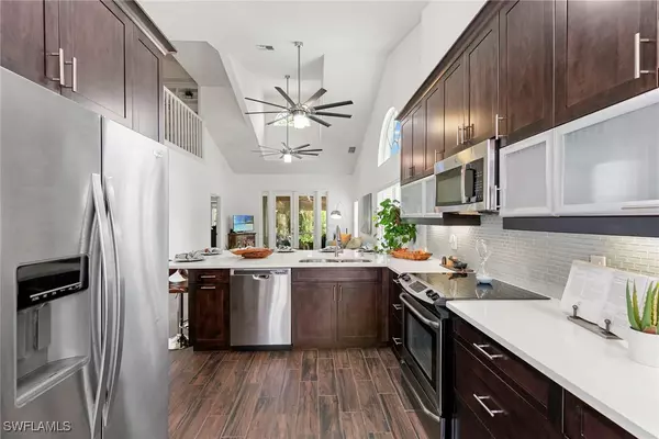 Naples, FL 34109,1733 San Bernadino WAY #K406