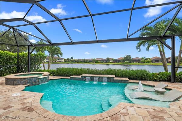 9468 Livorno CT, Naples, FL 34119
