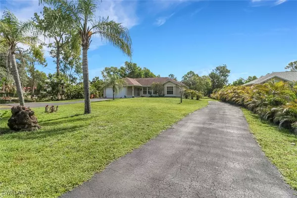 Naples, FL 34117,914 14th ST SE