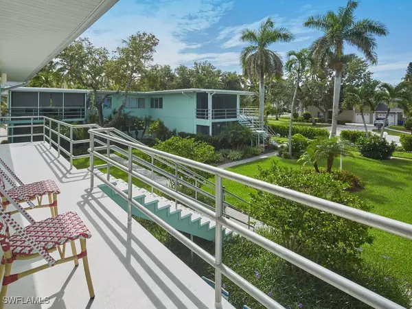 271 8th AVE S #271, Naples, FL 34102