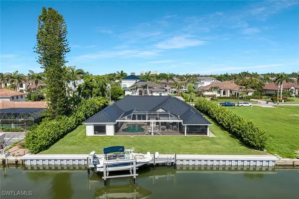 Marco Island, FL 34145,921 Scott DR