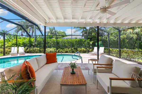 Naples, FL 34110,159 Coral Vine DR