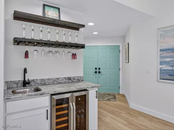 Naples, FL 34113,764 Eagle Creek DR #104