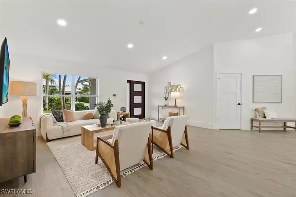 Naples, FL 34103,1200 Cypress Woods DR