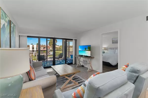 Marco Island, FL 34145,1012 Anglers CV #D303