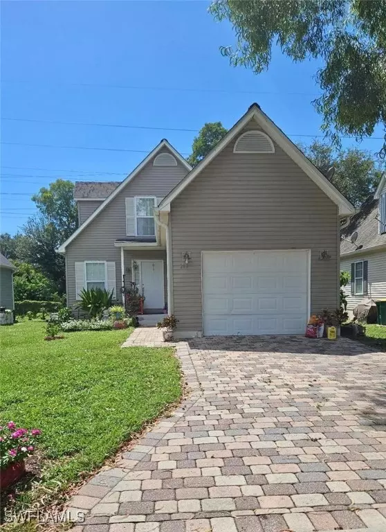 Naples, FL 34104,199 Leawood CIR