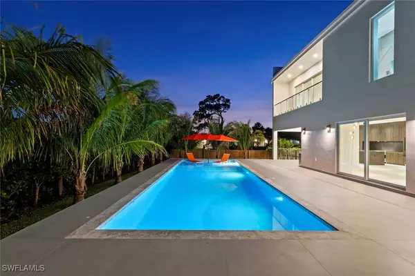 Marco Island, FL 34145,1135 Bluebird AVE