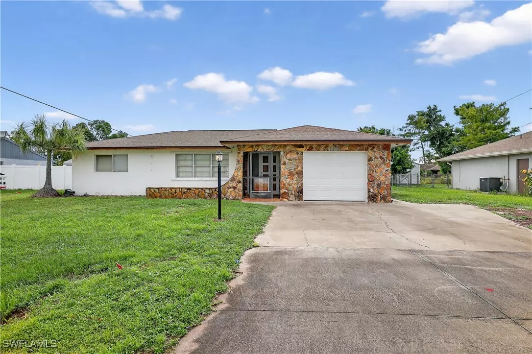 Fort Myers, FL 33967,17469 Laurel Valley RD