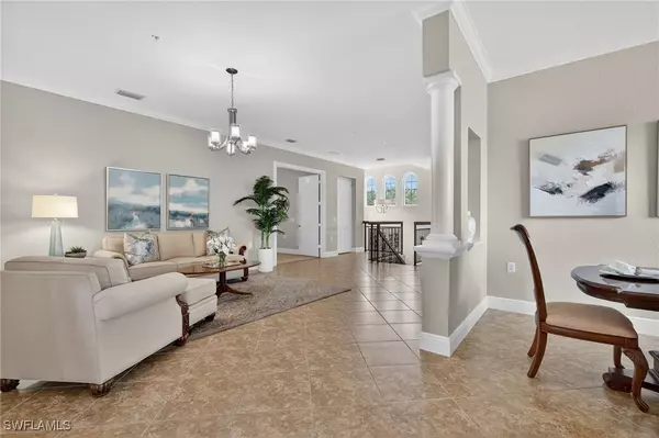 Naples, FL 34114,9223 Corfu CT #201