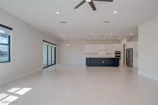 Ave Maria, FL 34142,4294 Reverence PL