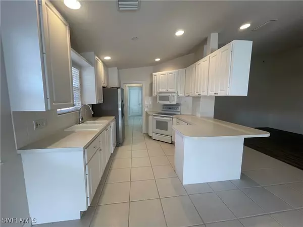 Naples, FL 34119,4824 Lasqueti WAY