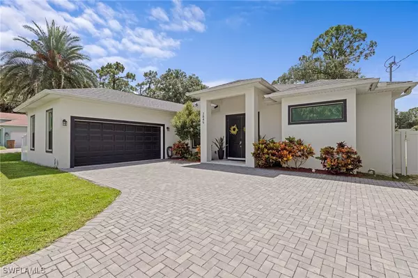 3849 Hopevale ST, Fort Myers, FL 33905