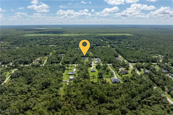 Naples, FL 34117,2132 Desoto BLVD S