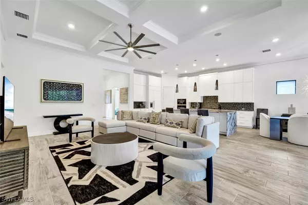 Naples, FL 34120,9238 Plover DR