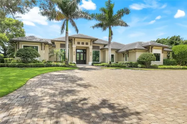 112 Hickory RD, Naples, FL 34108