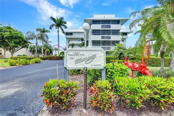 1041 Swallow AVE #202, Marco Island, FL 34145
