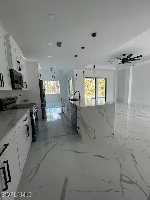 Naples, FL 34120,3307 12th AVE NE