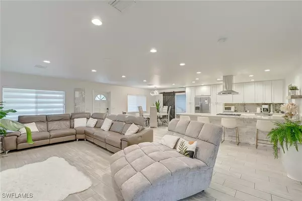 Labelle, FL 33935,369 Caloosa DR