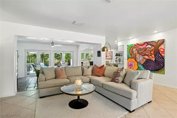 Naples, FL 34103,1131 Milano DR