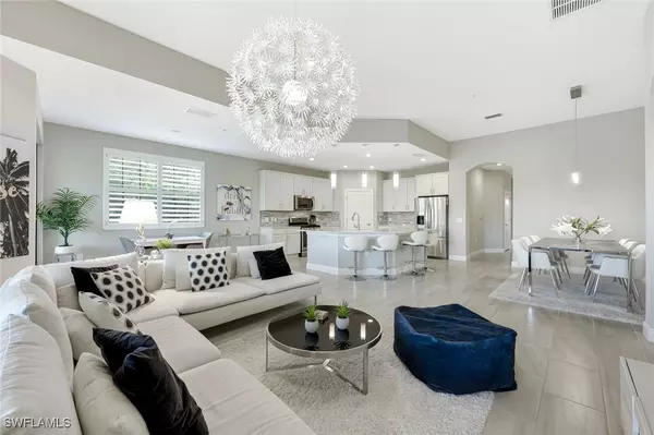 Naples, FL 34120,2185 Frangipani CIR #202