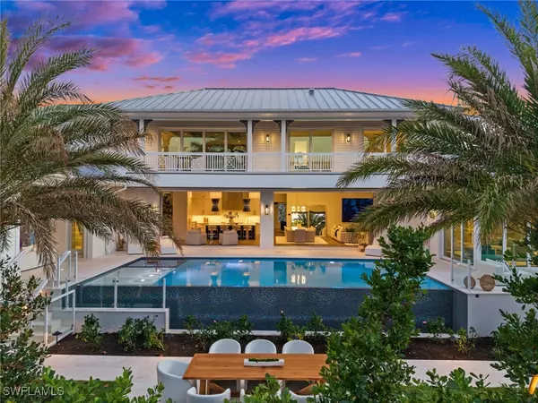 Naples, FL 34103,506 Neapolitan LN