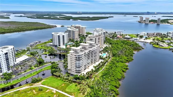 Fort Myers Beach, FL 33931,4192 Bay Beach LN #PH3