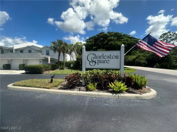 1320 Charleston Square DR #203, Naples, FL 34110