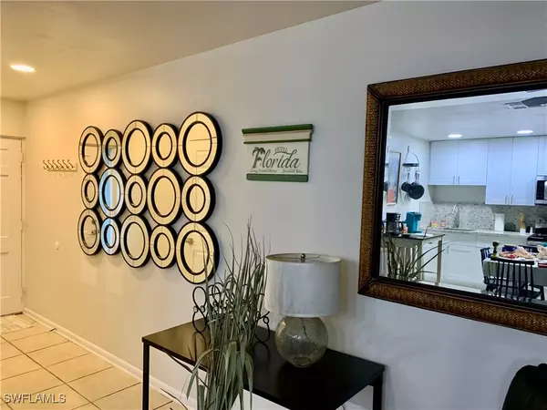 Bokeelia, FL 33922,5795 Genesee Pkwy #3