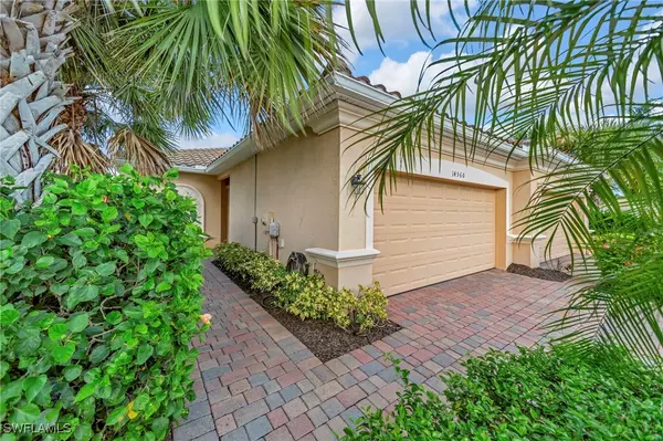 14560 Grapevine DR, Naples, FL 34114