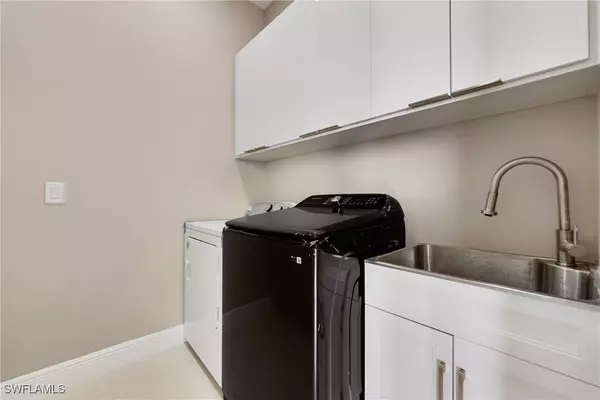 Lehigh Acres, FL 33972,630 Loleta CT