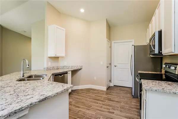 Lehigh Acres, FL 33971,2903 8th ST W