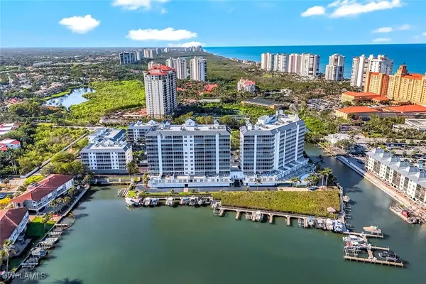 Naples, FL 34108,400 Flagship DR #401