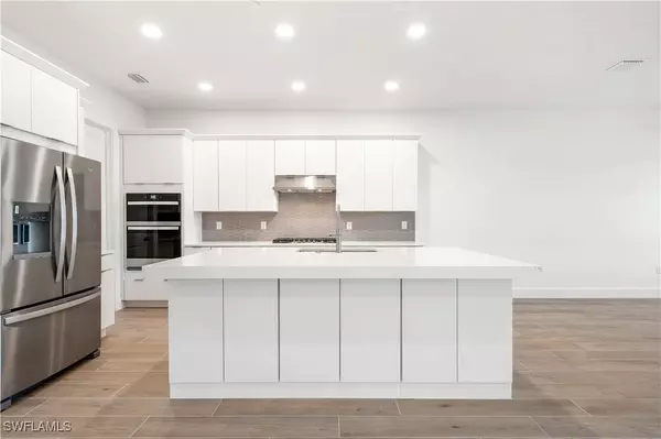 Naples, FL 34114,9037 Wisteria WAY