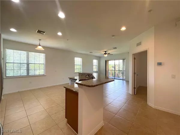 Estero, FL 33928,20121 Bravada ST #3