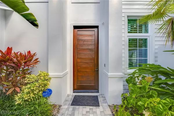 Naples, FL 34108,9171 Mercato LN