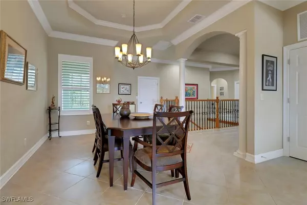Estero, FL 33928,3620 Lansing LOOP #202