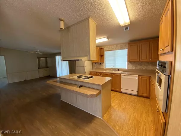 Bonita Springs, FL 34135,26380 New Orleans DR