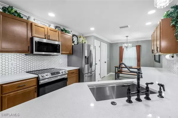 Lehigh Acres, FL 33974,740 Evening Shade LN