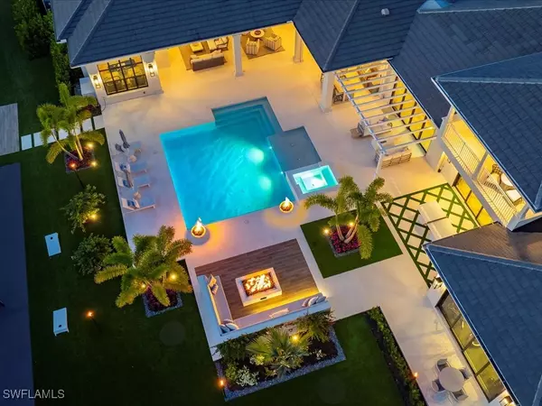 186 North ST, Naples, FL 34108