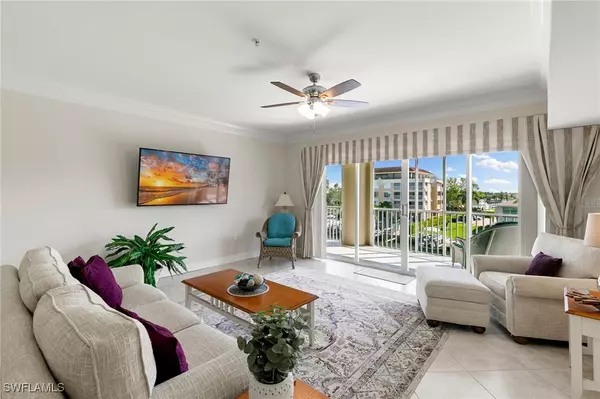 Marco Island, FL 34145,907 Panama CT #303