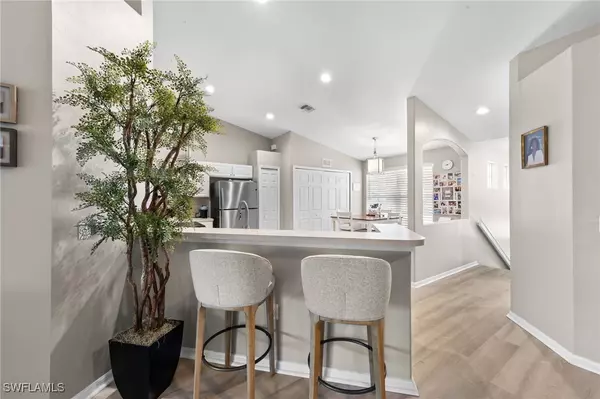 Fort Myers, FL 33913,10135 Colonial Country Club BLVD #1208