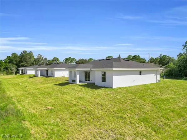 Lehigh Acres, FL 33974,1021 Pilgrim ST E
