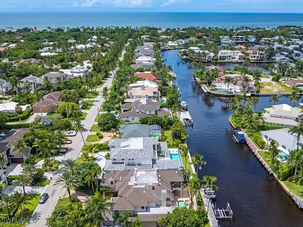 Naples, FL 34102,651 21st AVE S