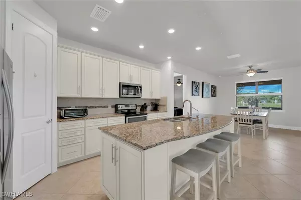 Estero, FL 33928,19912 Beverly Park RD